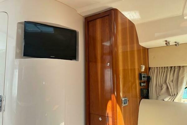 47ft Intrepid Yacht For Sale