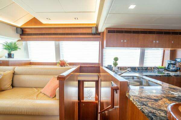 Horizon PC52 Yacht For Sale