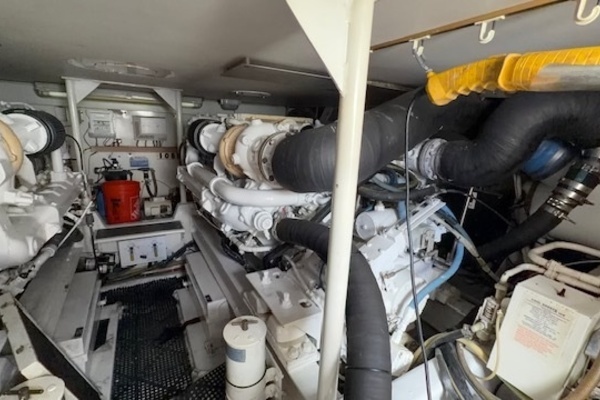 2000 Viking 50