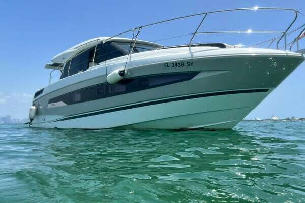 37-ft-Jeanneau-2020-- MIAMI Florida United States  yacht for sale 37-ft-Jeanneau-2020-- MIAMI Florida United States  yacht for sale