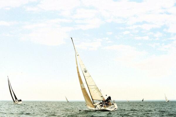 35ft Beneteau Yacht For Sale