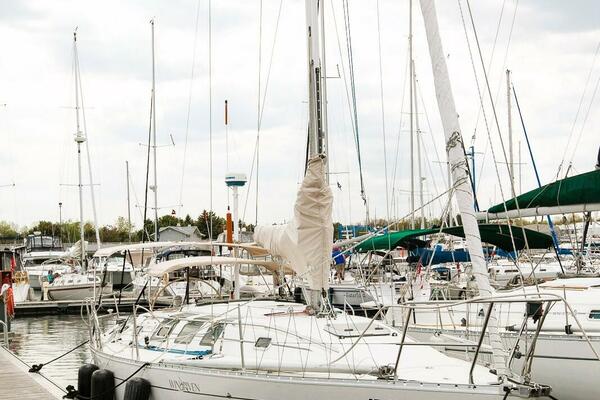 35ft Beneteau Yacht For Sale