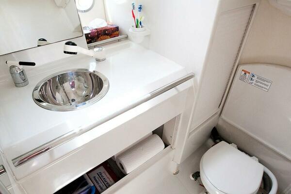 35ft Beneteau Yacht For Sale