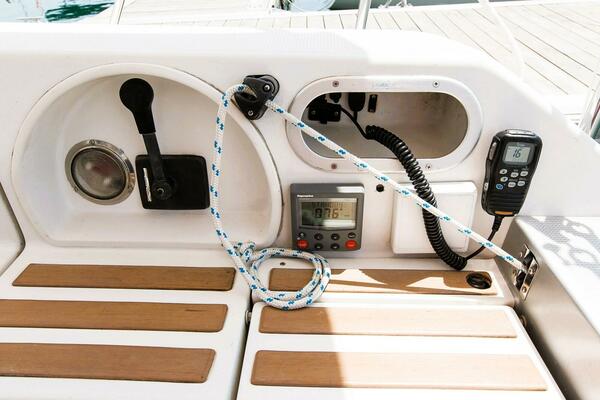 35ft Beneteau Yacht For Sale