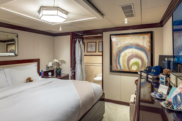Starboard Guest Stateroom