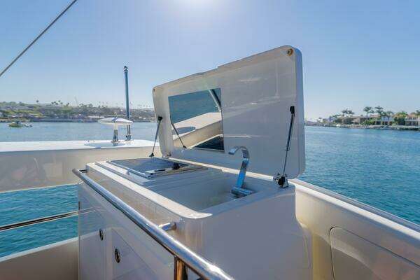 Bavaria Virtess 420 Yacht For Sale
