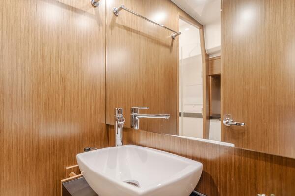 Special Place 42ft Bavaria Yacht For Sale