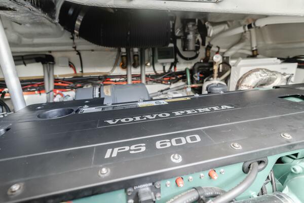 Special Place 42ft Bavaria Yacht For Sale