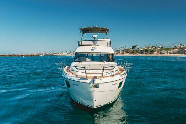 Bavaria Virtess 420 Yacht For Sale