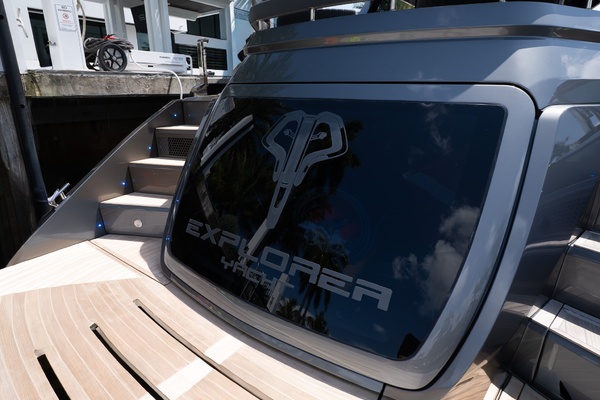 62ft Explorer Yacht For Sale