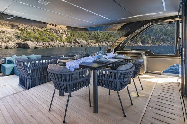 62ft Explorer Yacht For Sale 62ft Explorer Yacht For Sale