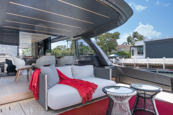 62ft Explorer Yacht For Sale