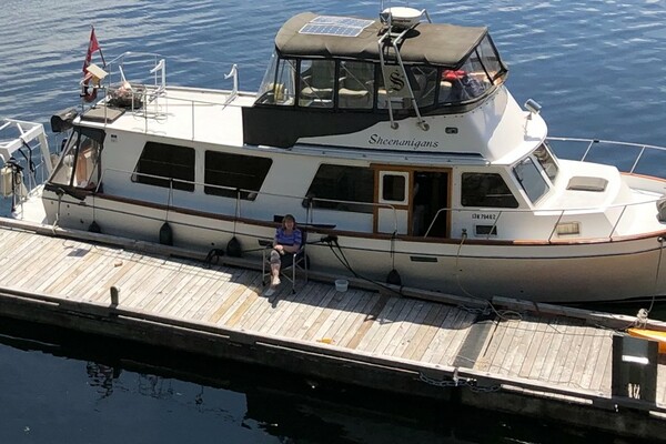 41ft Gulf Commander Yacht For Sale