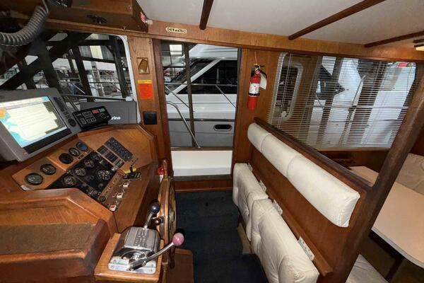 41ft Gulf Commander Yacht For Sale