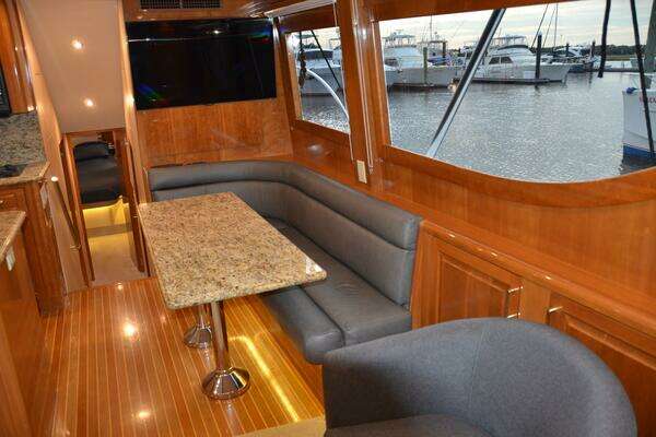 Hatteras Convertible Yacht For Sale