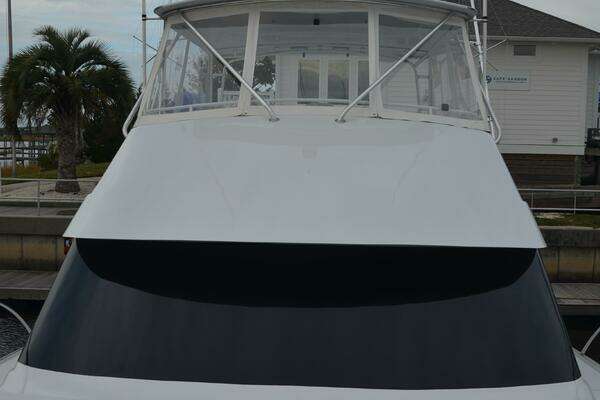 Hatteras Convertible Yacht For Sale