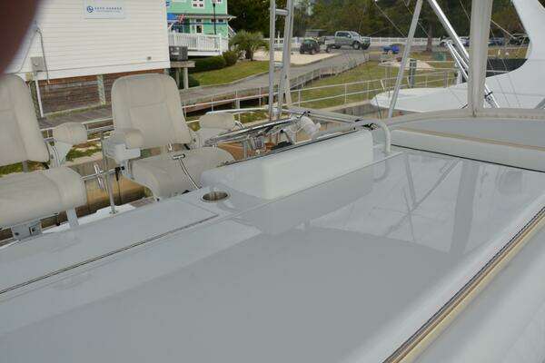 Hatteras Convertible Yacht For Sale