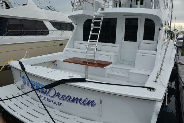 Hatteras Convertible Yacht For Sale