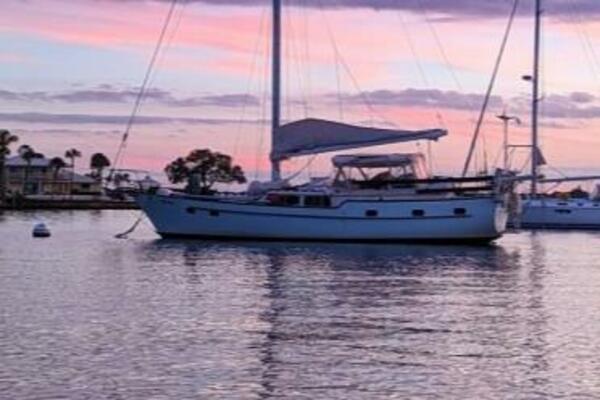 Star Gazer 43ft Irwin Yacht For Sale