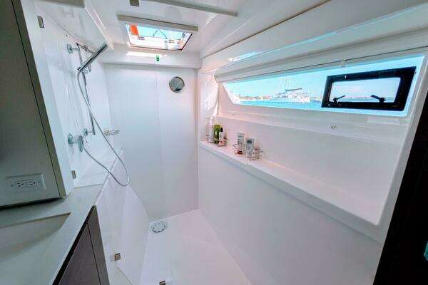 Leopard 42 Yacht For Sale