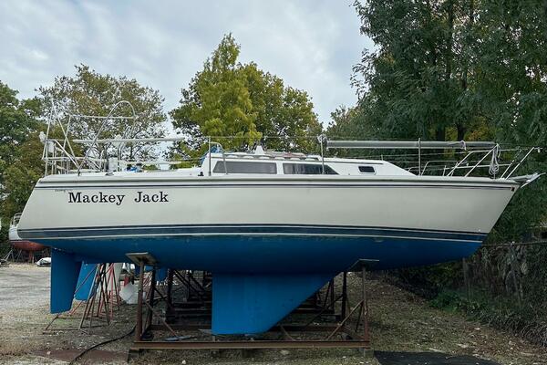 28ft Catalina Yacht For Sale