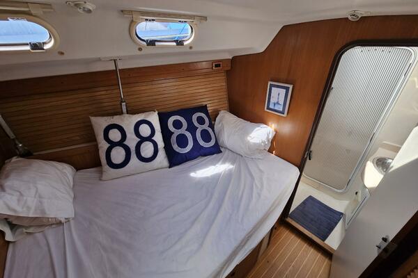 Surprise 47ft Catalina Yacht For Sale