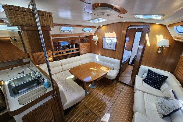 Surprise 47ft Catalina Yacht For Sale