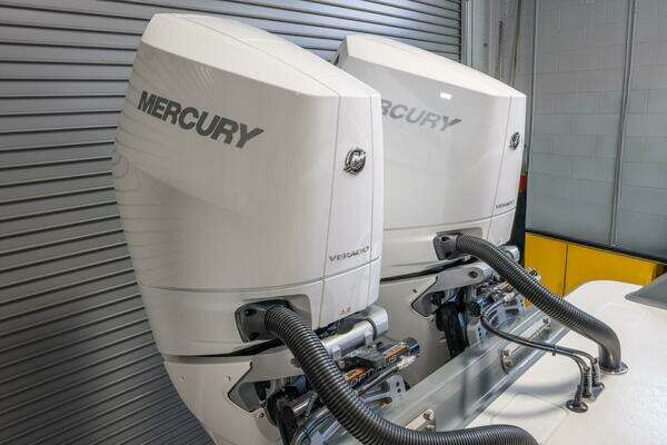 Valhalla Boatworks V-33 Yacht For Sale