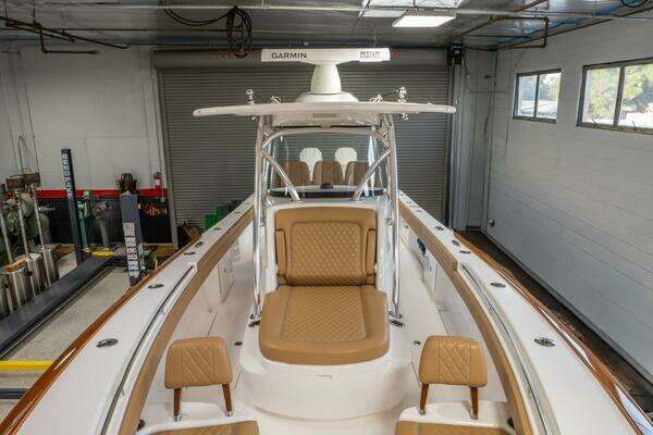 Valhalla Boatworks V-33 Yacht For Sale