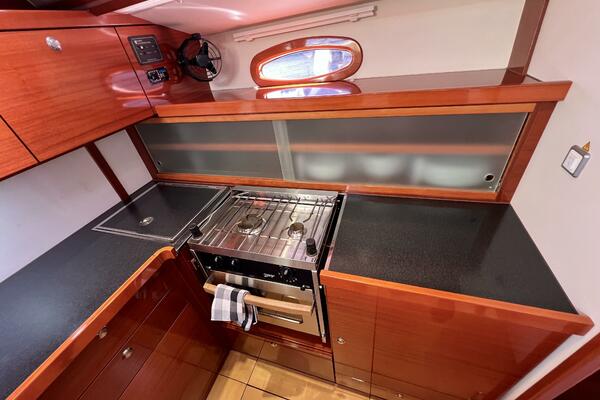 The Jonathan Shepard 46ft Hanse Yacht For Sale