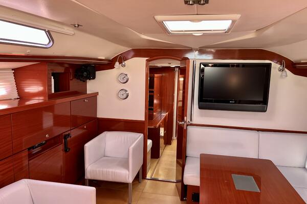 The Jonathan Shepard 46ft Hanse Yacht For Sale