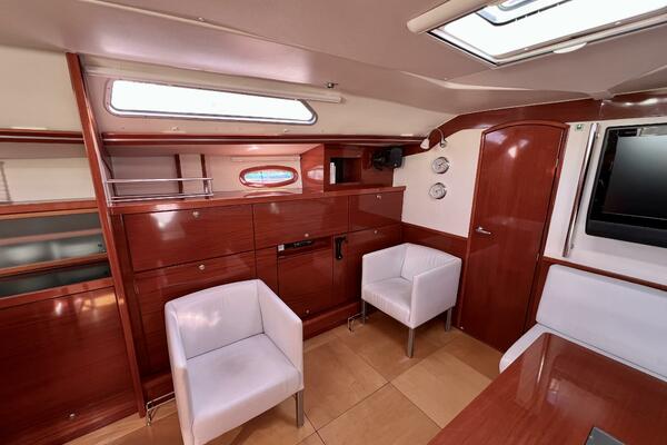The Jonathan Shepard 46ft Hanse Yacht For Sale