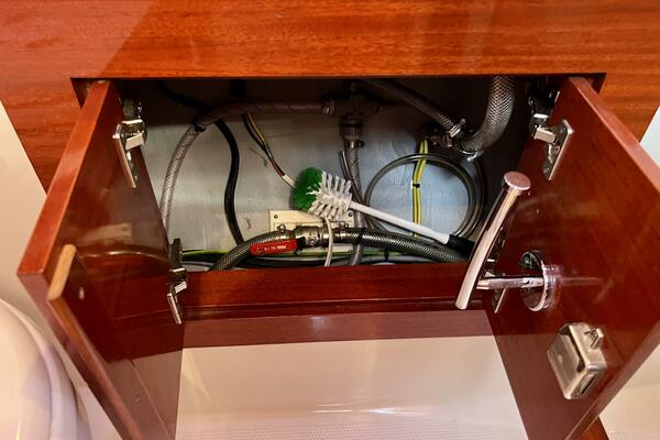 The Jonathan Shepard 46ft Hanse Yacht For Sale