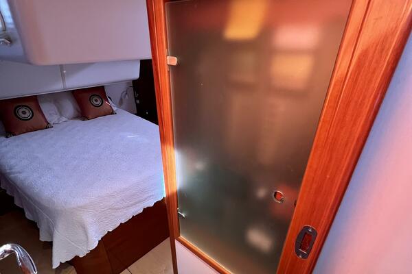 The Jonathan Shepard 46ft Hanse Yacht For Sale