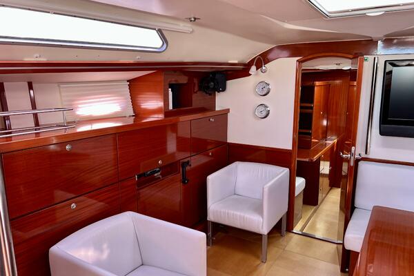 The Jonathan Shepard 46ft Hanse Yacht For Sale