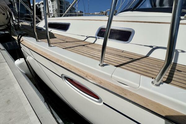 The Jonathan Shepard 46ft Hanse Yacht For Sale