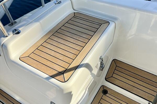 The Jonathan Shepard 46ft Hanse Yacht For Sale