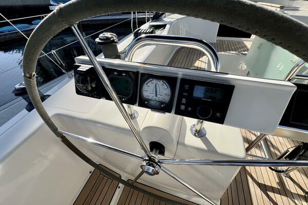 The Jonathan Shepard 46ft Hanse Yacht For Sale