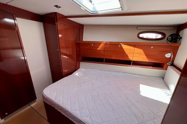 The Jonathan Shepard 46ft Hanse Yacht For Sale