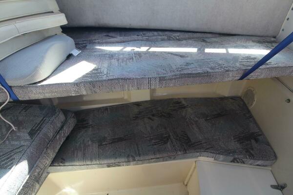 23ft Grady White Yacht For Sale