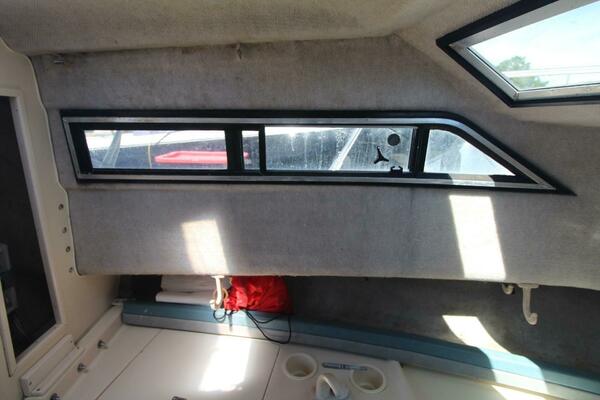 23ft Grady White Yacht For Sale