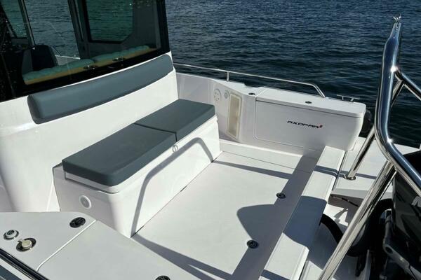 28ft Axopar Yacht For Sale