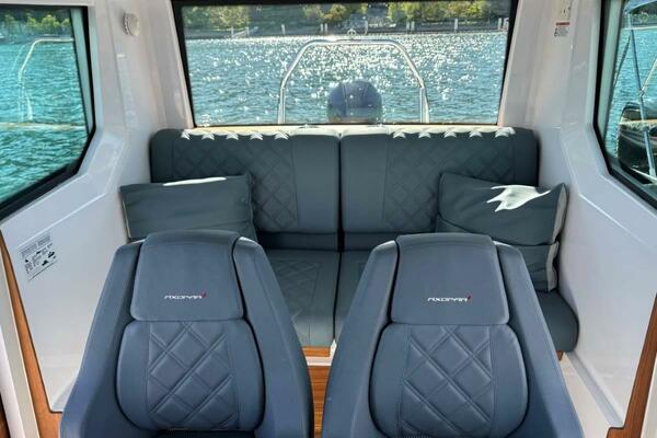 28ft Axopar Yacht For Sale