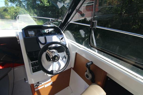 21ft Jeanneau Yacht For Sale