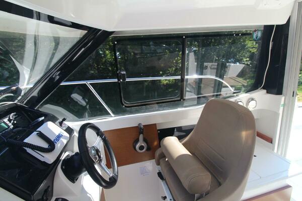 21ft Jeanneau Yacht For Sale