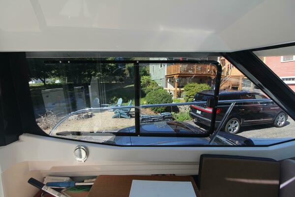 21ft Jeanneau Yacht For Sale