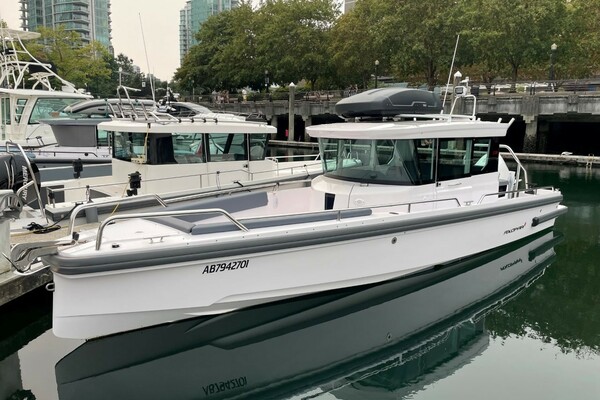 28ft Axopar Yacht For Sale