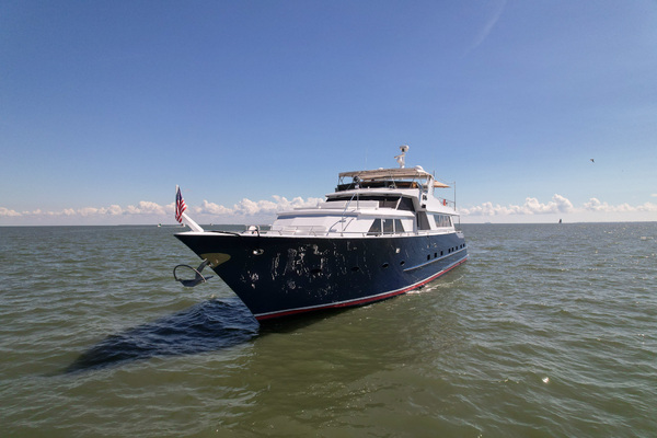 104ft Broward Yacht For Sale 104ft Broward Yacht For Sale