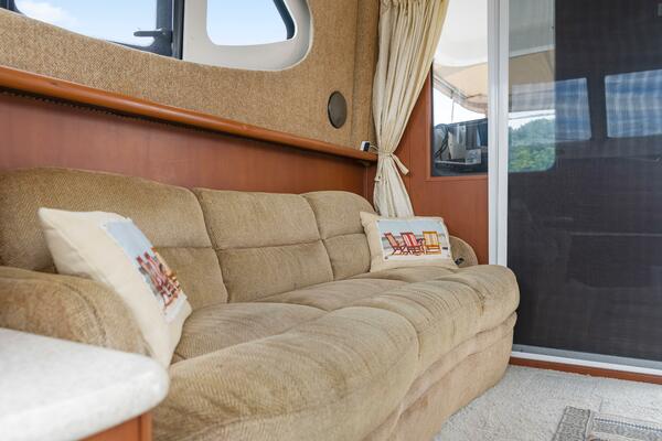 Water Cave 38ft Silverton Yacht For Sale