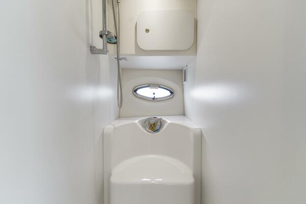 Water Cave 38ft Silverton Yacht For Sale